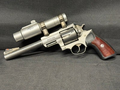 RUGER SUPER REDHAWK .44 MAGNUM - Image 1 of 8