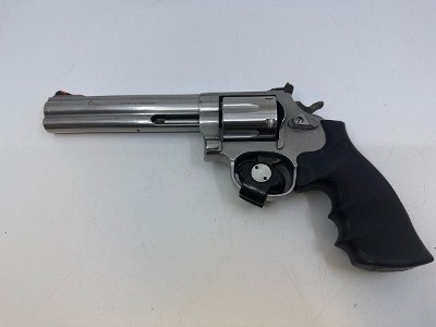 SMITH & WESSON 686-5 .357 MAG - Image 1 of 10