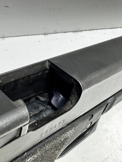 GLOCK 22 GEN 3 40 Smith & Wesson - Image 3 of 8