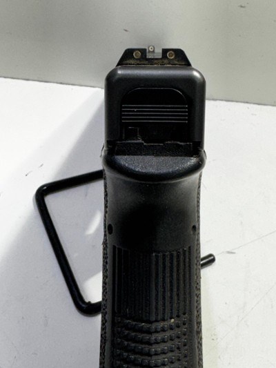 GLOCK 22 GEN 3 40 Smith & Wesson - Image 7 of 8