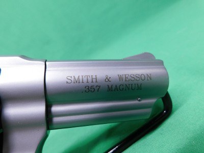 SMITH & WESSON 65-6 LADY SMITH .357 MAG - Image 4 of 7