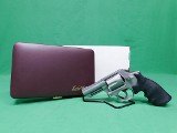 SMITH & WESSON 65-6 LADY SMITH .357 MAG - Image 1 of 7