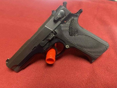 SMITH & WESSON 915 9 - Image 4 of 7