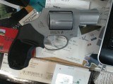 TAURUS M605 .357 MAG - Image 2 of 3