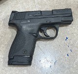 SMITH & WESSON M & P 9 Shield 9MM LUGER (9x19 PARA) - Image 2 of 3
