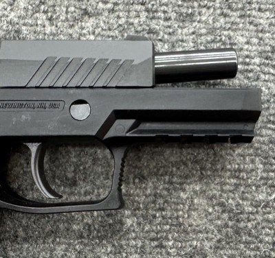 SIG SAUER P320 9MM LUGER (9x19 PARA) - Image 4 of 9