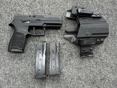 SIG SAUER P320 9MM LUGER (9x19 PARA) - Image 1 of 9