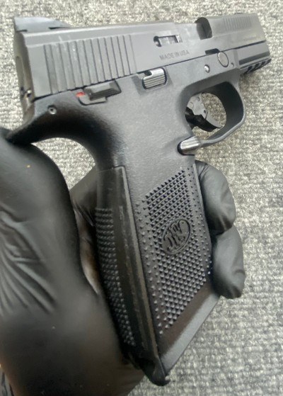 FN FNS-40 .40 S&W - Image 7 of 9