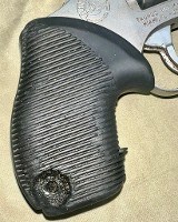 TAURUS The Judge Public Defender.45lc / .410 - Image 6 of 18