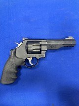 SMITH & WESSON M&P R8 PERFORMANCE .357 MAG - Image 1 of 5