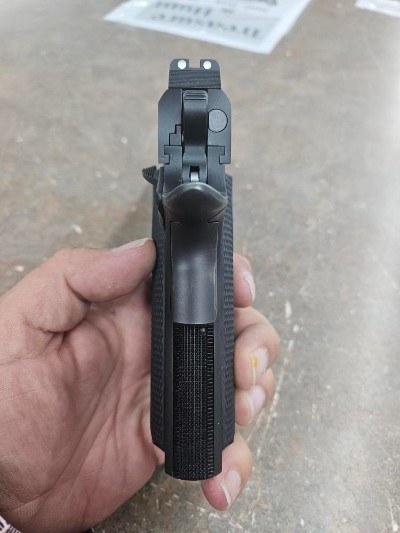 KIMBER CUSTOM II 45 ACP (45 Auto) - Image 4 of 12