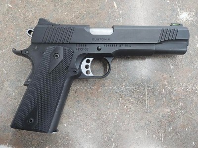 KIMBER CUSTOM II 45 ACP (45 Auto) - Image 1 of 12