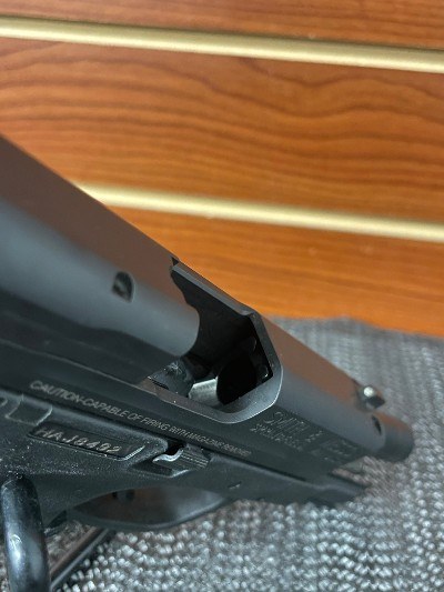 SMITH & WESSON M&P40 COMPACT .40 S&W - Image 5 of 10