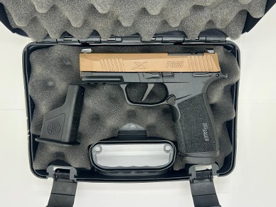 SIG SAUER P365 (MANUAL SAFETY) FDE Black 9MM LUGER (9x19 PARA) - Image 1 of 7