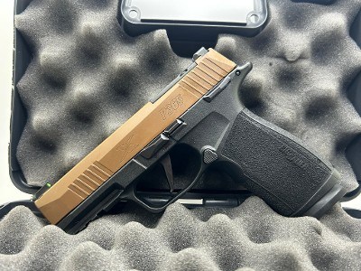 SIG SAUER P365 (MANUAL SAFETY) FDE Black 9MM LUGER (9x19 PARA) - Image 5 of 7