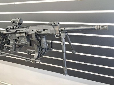 SMITH & WESSON M&P 15 RIFLE 5.56X45MM NATO - Image 3 of 10