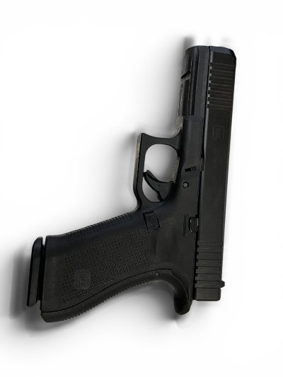 GLOCK G22 GEN 5 .40 S&W - Image 1 of 4