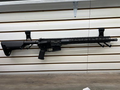 AERO PRECISION M4E1 5.56X45MM NATO - Image 1 of 8