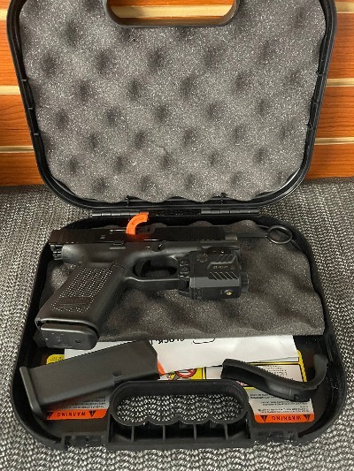GLOCK G19 V 9MM LUGER (9x19 PARA) - Image 11 of 11