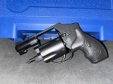 SMITH & WESSON 442-1 .38 SPL +P - Image 2 of 5