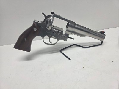 RUGER REDHAWK 44 .44 MAGNUM - Image 1 of 6