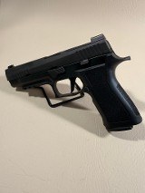 SIG SAUER P320 FULL SIZE 9MM LUGER (9x19 PARA) - Image 1 of 1