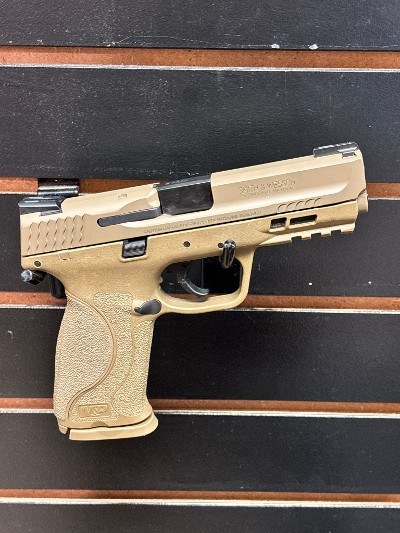 SMITH & WESSON M&P9 2.0 FDE 9MM LUGER (9x19 PARA) - Image 2 of 5