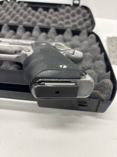 COLT MKIV/SERIES 80 GOVERNMENT MODEL 45 ACP (45 Auto) - Image 10 of 10