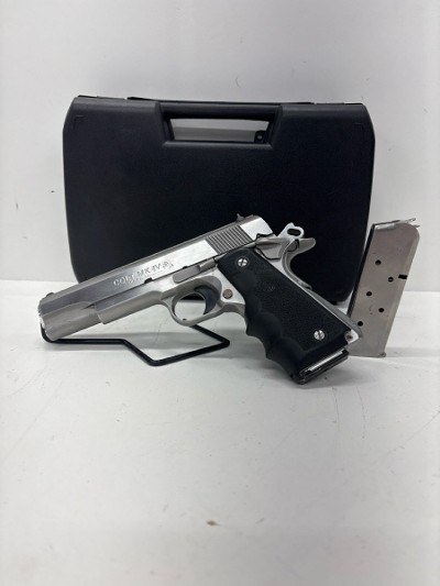 COLT MKIV/SERIES 80 GOVERNMENT MODEL 45 ACP (45 Auto) - Image 1 of 10