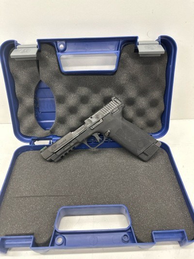 SMITH & WESSON M&P 22 MAGNUM .22 WMR - Image 1 of 5