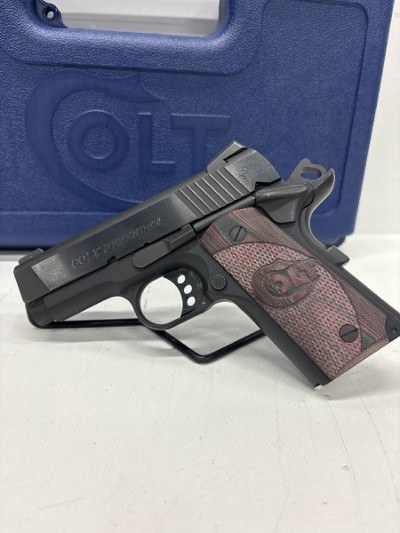COLT DEFENDER LIGHTWEIGHT .45 ACP - Image 4 of 8