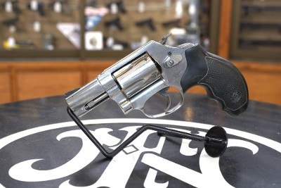 SMITH & WESSON 60-14 .357 MAG - Image 2 of 4