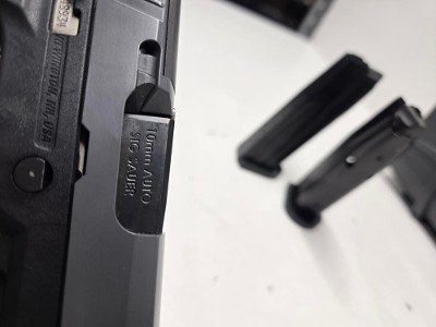 SIG SAUER P320 XTEN 10mm Auto - Image 4 of 8