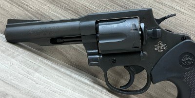 ROCK ISLAND ARMORY MODEL 200 .38 SPL - Image 2 of 11