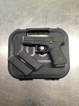 GLOCK 19 GEN 5 9MM LUGER (9x19 PARA) - Image 1 of 2