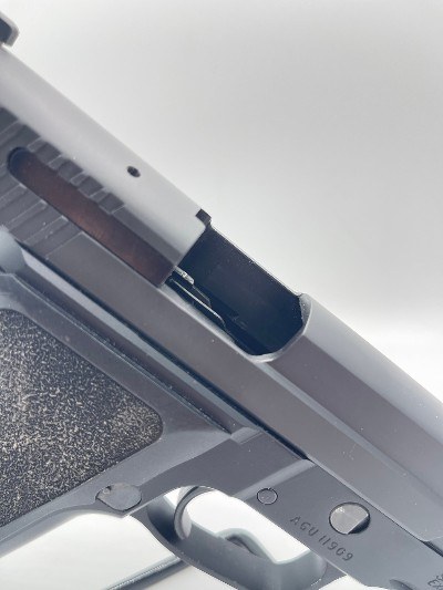 SIG SAUER p229 E2 9MM LUGER (9x19 PARA) - Image 2 of 9