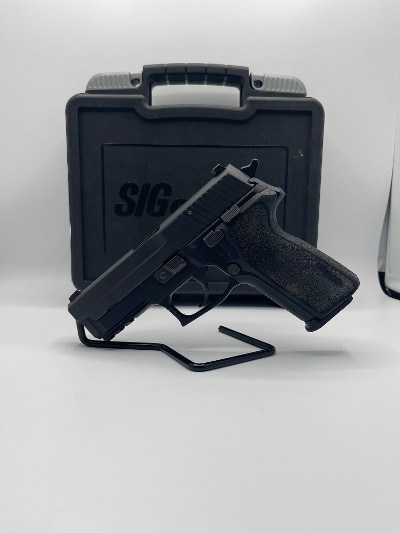 SIG SAUER p229 E2 9MM LUGER (9x19 PARA) - Image 1 of 9