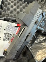 SIG SAUER P320 PRO RXP COMPACT 9MM LUGER (9x19 PARA) - Image 8 of 10