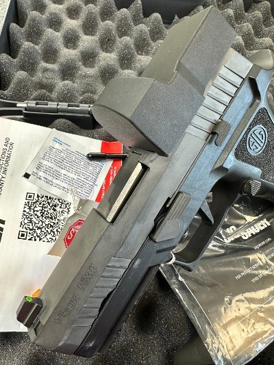 SIG SAUER P320 PRO RXP COMPACT 9MM LUGER (9x19 PARA) - Image 8 of 10