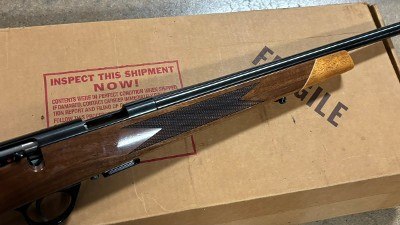 WEATHERBY MARK XXII .17 HMR - Image 9 of 12