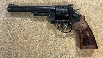 SMITH & WESSON 29-10 .44 MAGNUM - Image 1 of 9