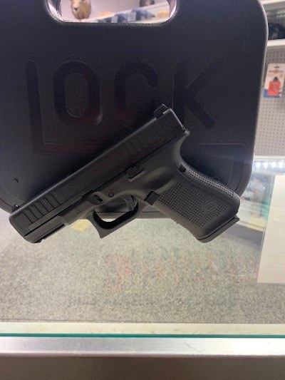 GLOCK G44 V .22 LR - Image 1 of 6