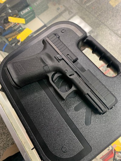 GLOCK G44 V .22 LR - Image 3 of 6