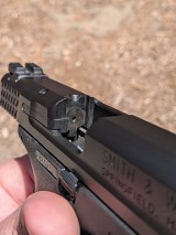 SMITH & WESSON M&P 40 .40 S&W - Image 6 of 9