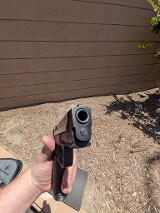 SMITH & WESSON M&P 40 .40 S&W - Image 5 of 9