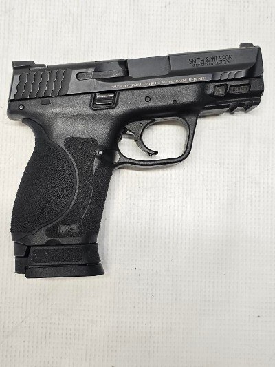 SMITH & WESSON M&P 9 9MM LUGER (9x19 PARA) - Image 1 of 12