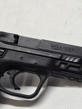 SMITH & WESSON M&P 9 9MM LUGER (9x19 PARA) - Image 10 of 12