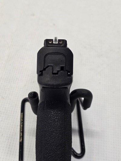 SMITH & WESSON M&P 9 9MM LUGER (9x19 PARA) - Image 11 of 12