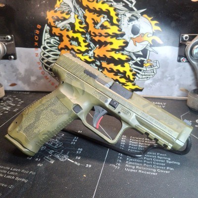 CANIK TP9SF 9MM LUGER (9x19 PARA) - Image 1 of 3