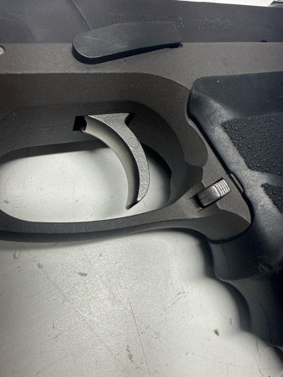 RUGER P89 9MM LUGER (9x19 PARA) - Image 6 of 10